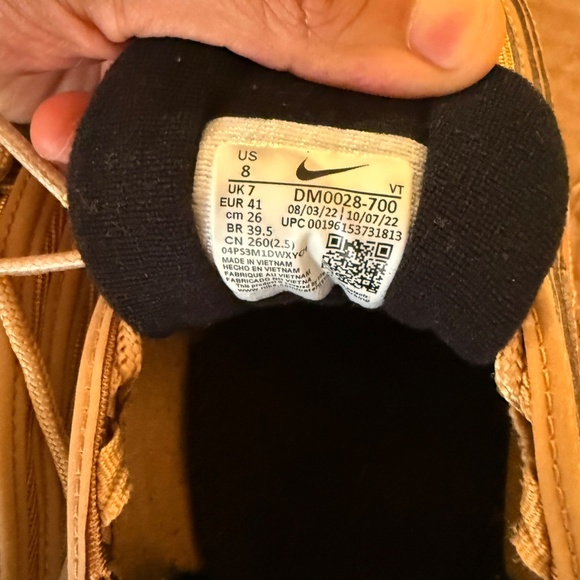 Air Max 97 OG (Gold) - Picture 3 of 4